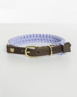 aus Segeltauen geflochtenes Halsband von Molly and Stitch in Hellblau mit Lederverschluss